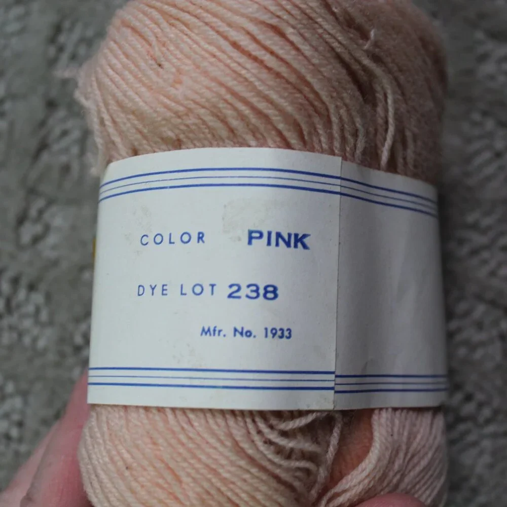 Vtg 5 Skeins Yarn 4 Chadwick's Red Heart Baby Wool & 1 Zephyr 100% Virgin Wool